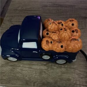 Rare Retro Pickup Scentsy Warmer